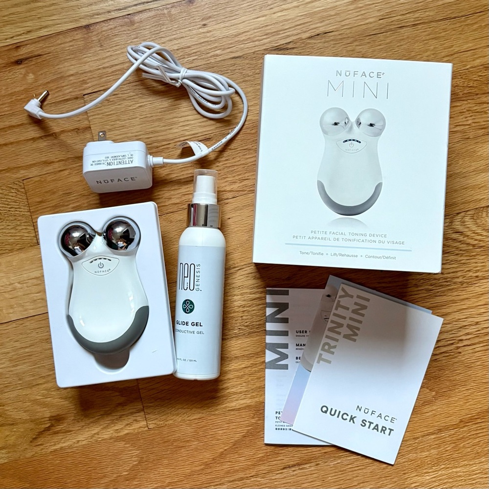 NuFace Mini Toning Device